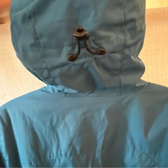 L.L. Bean women’s blue weather resistant hooded parka coat size Small EUC - Picture 11 of 11